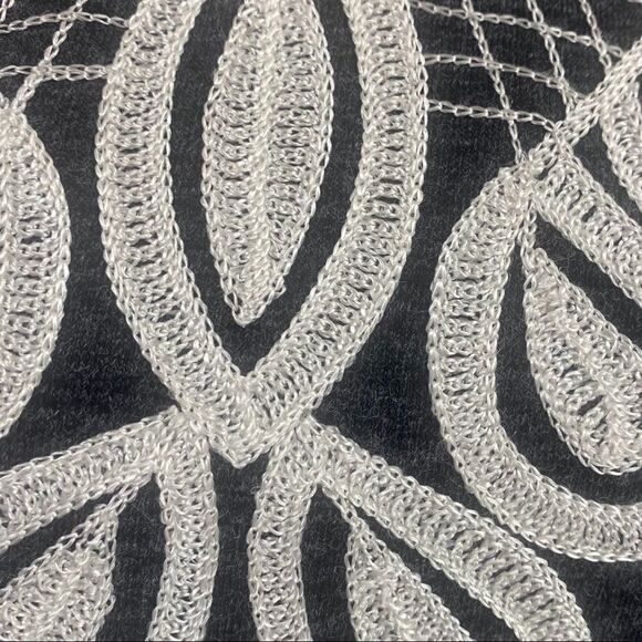 Young Threads of NY Grey Knit Dress w/ Embroidery - Picture 4 of 13